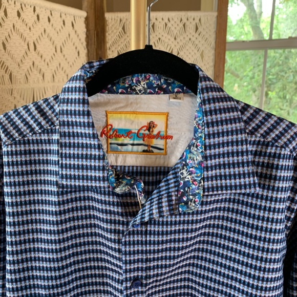 Robert Graham Blue Button-Up tropical flip cuff print Large - Picture 2 of 9
